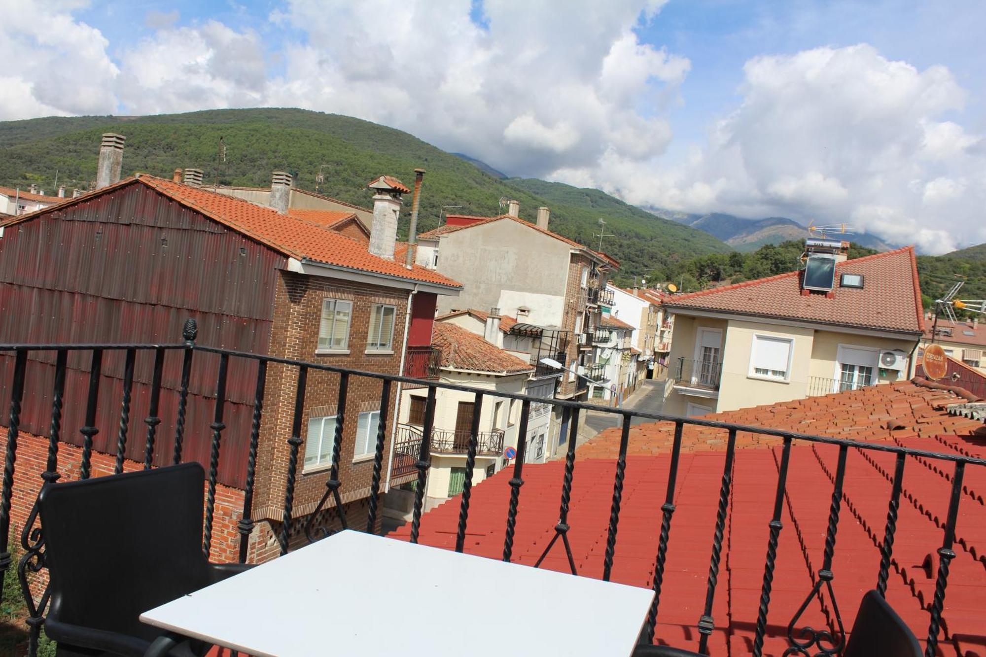 Atico Aires De Gredos Daire Candeleda Dış mekan fotoğraf